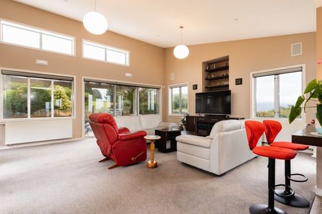 Photo of property in 14 Highgrove, Saint Clair, Dunedin, 9012