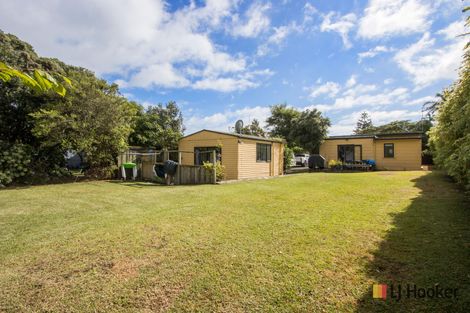 Photo of property in 50 Hillview Road, Waihi Beach, 3611