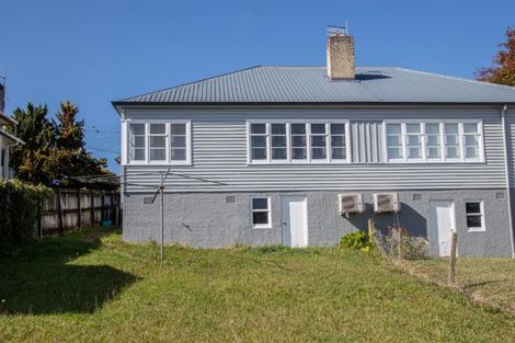 Photo of property in 112 Forest Lake Road, Forest Lake, Hamilton, 3200