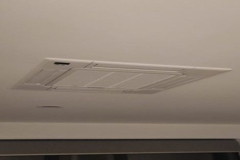 Photo of property in 2 Oakheart Way, Forrest Hill, Auckland, 0620