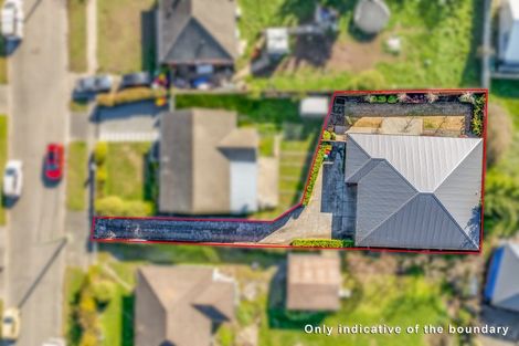 Photo of property in 14a Earnslaw Crescent, Bryndwr, Christchurch, 8053