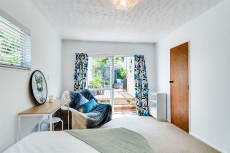 Photo of property in 18a Priestley Road, Bluff Hill, Napier, 4110