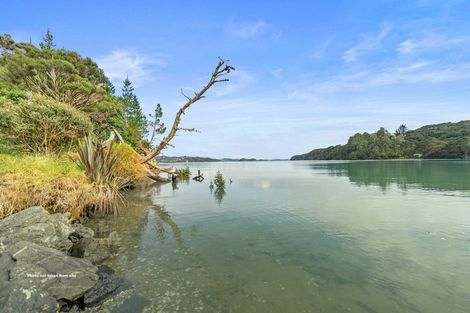 Photo of property in 354 Aucks Road, Okiato, Russell, 0272