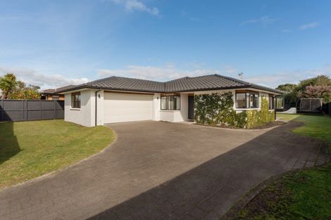Photo of property in 25 Hibiscus Avenue, Mount Maunganui, 3116