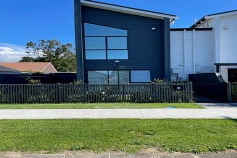 Photo of property in 11 Pasla Close, Papakura, 2110