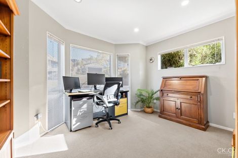 Photo of property in 15 Frankie Stevens Place, Riverstone Terraces, Upper Hutt, 5018