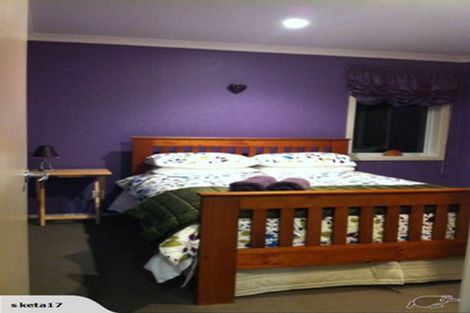 Photo of property in 58 Nicholson Road, Khandallah, Wellington, 6035