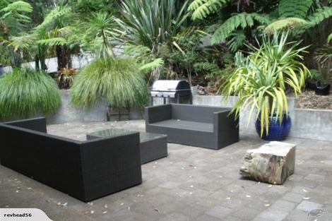 Photo of property in 97 Takahe Road, Titirangi, Auckland, 0604