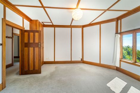 Photo of property in 1 Broadleaf Lane, Heathcote Valley, Christchurch, 8081