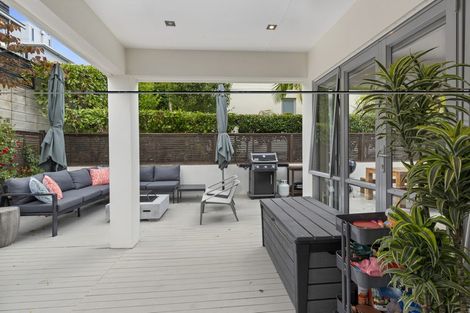 Photo of property in 119 Beach Road, Castor Bay, Auckland, 0620