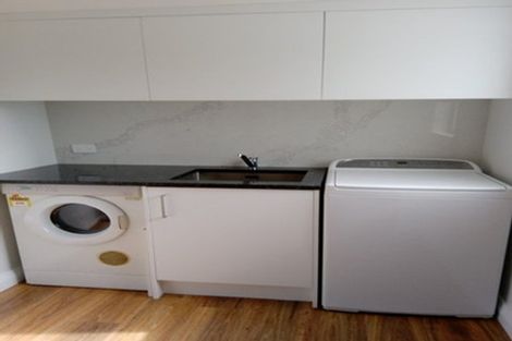 Photo of property in 4 Batham Drive, Mount Victoria, Wellington, 6011