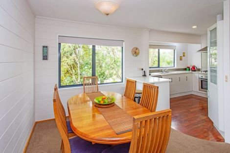Photo of property in 15 Stevenson Road, Clarks Beach, 2122