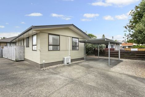 Photo of property in 15a Lillian Place, Orewa, 0931