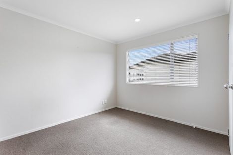 Photo of property in 28 Riviera Drive, Flat Bush, Auckland, 2019