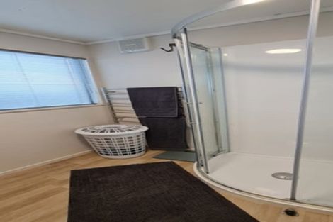 Photo of property in 2/37a Bracken Road, Paparangi, Wellington, 6037