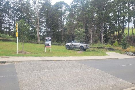 Photo of property in 32 Ara Hills Drive, Wainui, Silverdale, 0992