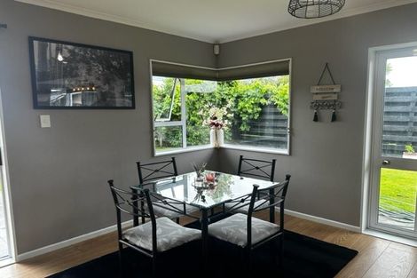 Photo of property in 6 Hampton Place, Springvale, Whanganui, 4501