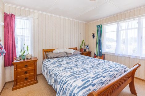 Photo of property in 26 Polson Street, Castlecliff, Whanganui, 4501