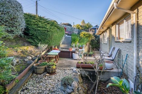 Photo of property in 11 Bell Crescent, Concord, Dunedin, 9018