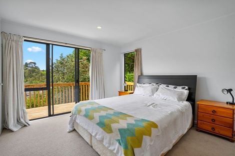 Photo of property in 5a Piripiri Crescent, Torbay, Auckland, 0630