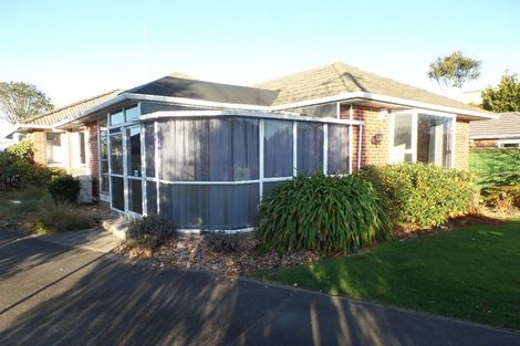 Photo of property in 202 Avonhead Road, Avonhead, Christchurch, 8042