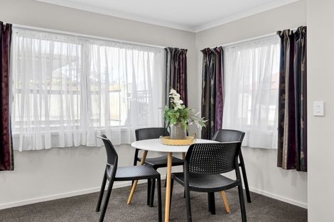 Photo of property in Trackside Villas, 53/91 Mako Mako Road, Levin, 5510