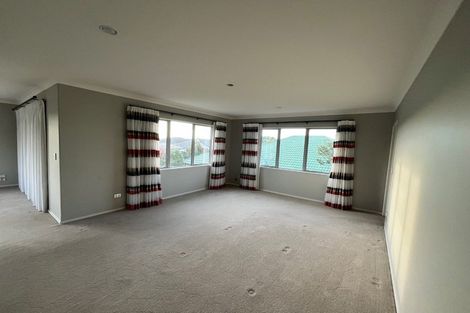 Photo of property in 17 Saddleback Green, Halswell, Christchurch, 8025