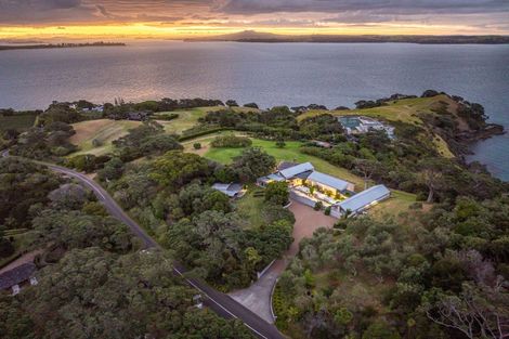 Photo of property in 155 Nick Johnstone Drive, Waiheke Island, 1971