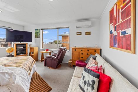 Photo of property in 80b Buller Street, New Plymouth, 4312