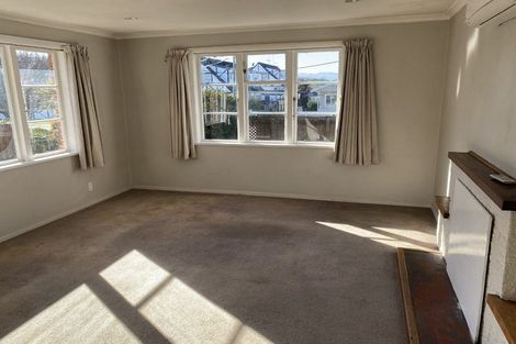 Photo of property in 14 John Street, Trentham, Upper Hutt, 5018
