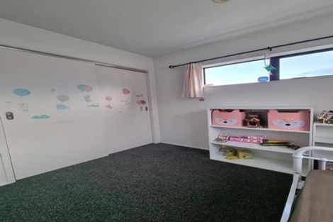 Photo of property in 96 Mcleod Road, Te Atatu South, Auckland, 0610