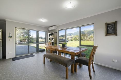 Photo of property in 151 Peka Peka Road, Peka Peka, Waikanae, 5391