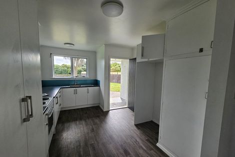 Photo of property in 30 Polson Street, Castlecliff, Whanganui, 4501