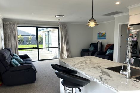 Photo of property in 71 Longcot Drive, Rolleston, 7615