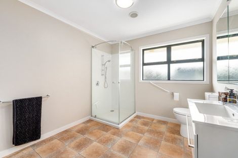 Photo of property in 32 Ursula Drive, Feilding, 4702