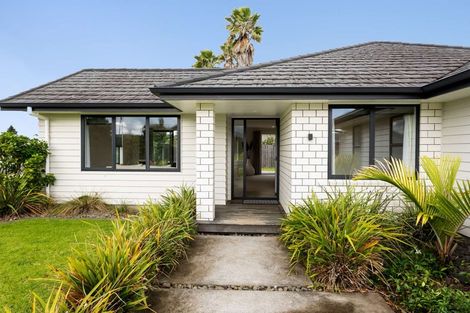 Photo of property in 110 Kupe Drive, Whitianga, 3510