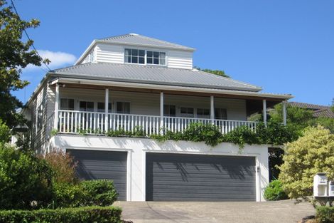 Photo of property in 35 Seaton Road, Murrays Bay, Auckland, 0630