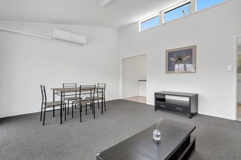 Photo of property in 2/33 Grassways Avenue, Pakuranga, Auckland, 2010