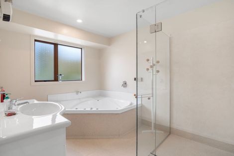 Photo of property in 33 Essex Street, Weston, Oamaru, 9401