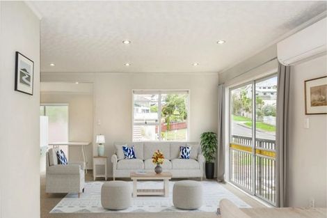 Photo of property in 48 Zita Maria Drive, Massey, Auckland, 0614