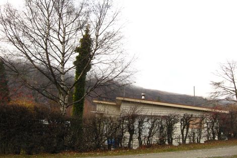 Photo of property in 11 Berkshire Street, Arrowtown, 9302