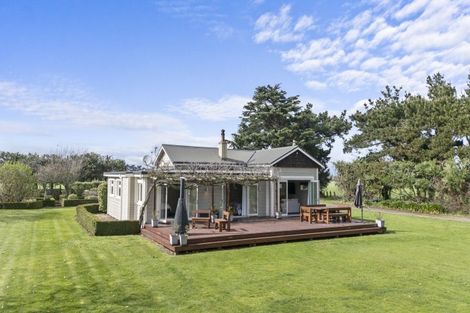 Photo of property in 740 Kimbolton Road, Feilding, 4777