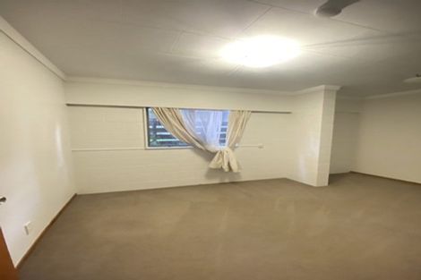 Photo of property in 74 Weatherly Road, Torbay, Auckland, 0630