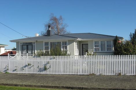 Photo of property in 21 Costley Street, Carterton, 5713