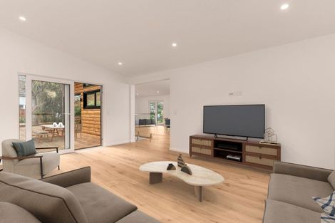 Photo of property in 43 Jacksons Road, Lyttelton, 8082