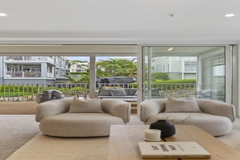 Photo of property in 121 Hibiscus Drive, Orewa, 0931
