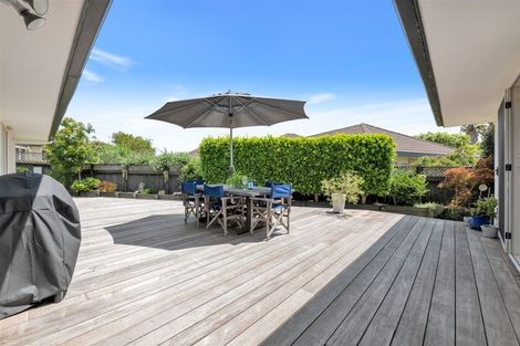 Photo of property in 11 Ballycullanie Place, Dannemora, Auckland, 2016