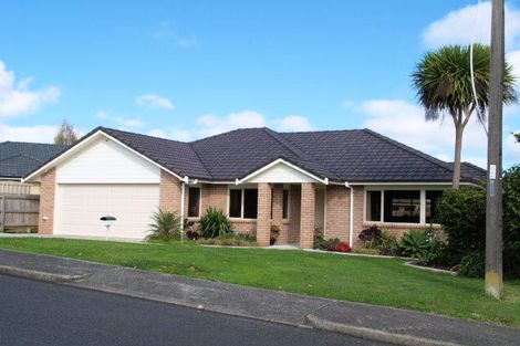 Photo of property in 22 Drake Street, Howick, Auckland, 2014