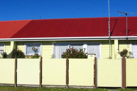 Photo of property in 10 Ngarimu Street, Greymouth, 7805