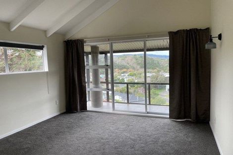 Photo of property in 9 Keel Place, Whitby, Porirua, 5024
